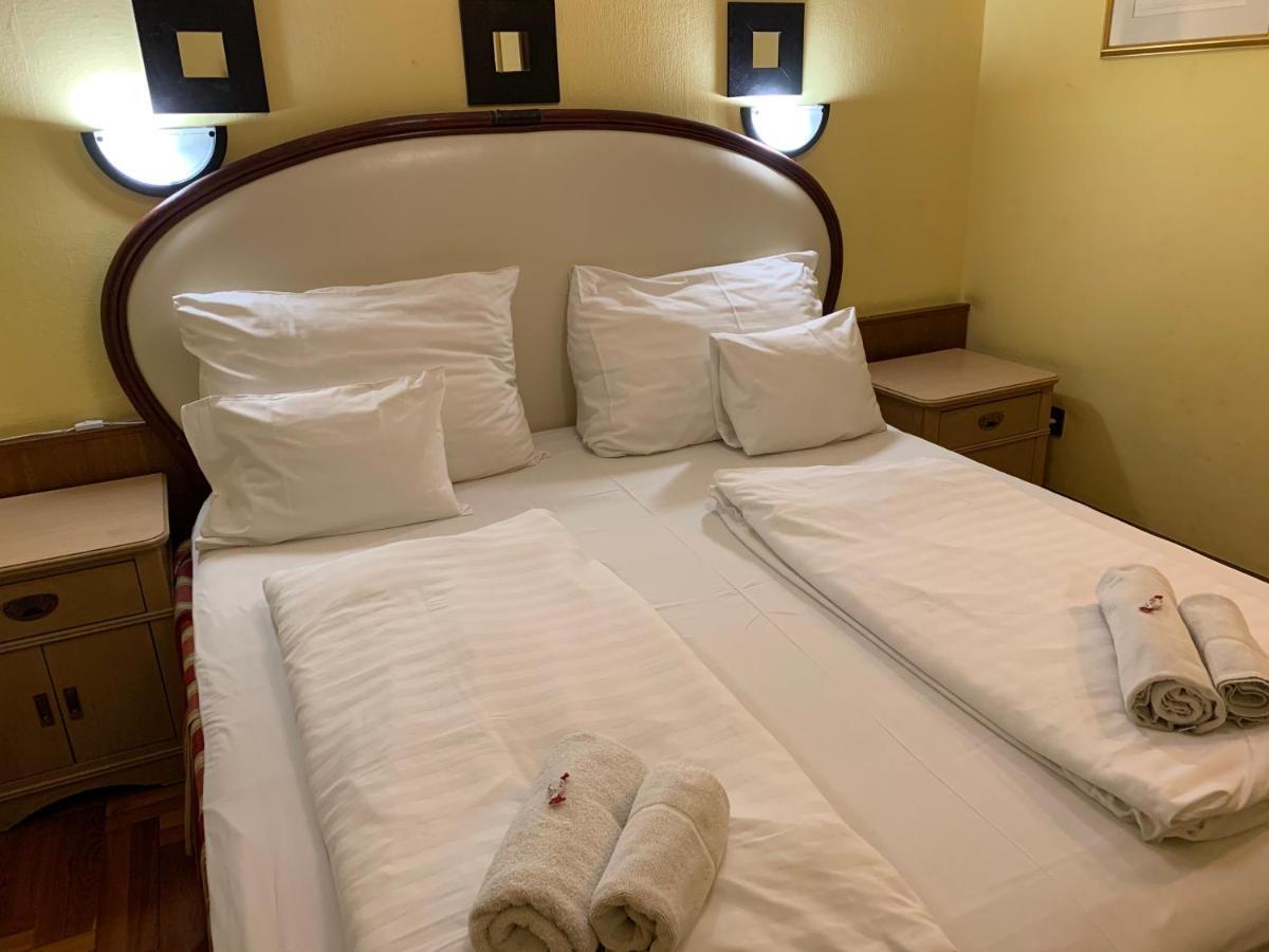 Hotel Omnibusz