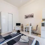 White Central Apartment