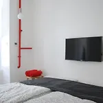 Stylish Studios Apartment In The City Center With Air Conditioning