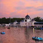 Budapest Beauty