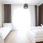 Premium Apartment By Hi5 - Astoria 4 Bedroom