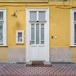 BpR Király Street Nest with A/C