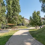 Amphora Luxury Apartment With Free Private Parking And Cozy Balcony