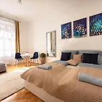 Corvin Residence
