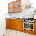 Budget Apartment By Hi5 - Center Of The Center