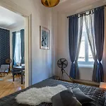 Double Blue Apartment In Budapest Downtown