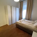 Duna River Shining Apartments