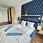 Home R52-4 #Freeparking