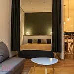 Kd11 Apartment Hostaid