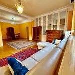 Panorama Apartment With Danube View