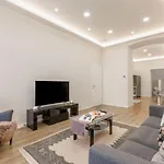 Exclusive Csengery Residence In The Heart Of Budapest