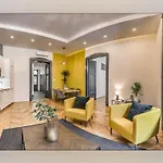 Spacious Luxury 2Br Apt In Downtown Budapest - Ora