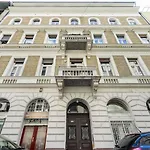 City Centre Apartment