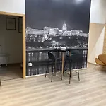 Roland Apartment Downtown - Korut
