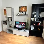 Danube Dwelling Akacfa 26 - Private Indoor Garage