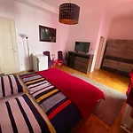Central Promenanade Guesthouse