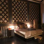 Secession Luxury Apartment