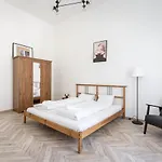Setting Sun Apartment