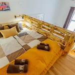 Supercentral Boutique Suite