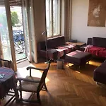 Spacious Apartman In The Center