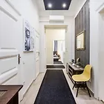 O Street 3 Bedroom Stylish Apartment