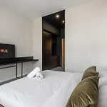 Astoria Boutique Suites- Best Location By Bqa