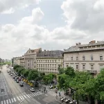 E13 - Grand Boulevard Heritage Suite - Best Location By Bqa