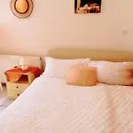 Gold Apartment