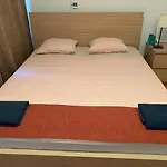 Merry Rooms