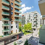 Copper Beech Apartment