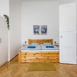 Spacious And Bright Family Home In The Inner City