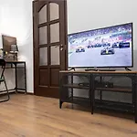Green Goblin Apartment With Free Private Parking