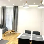 Paulay Premium Home