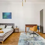 Elegant And Spacious Holiday Home