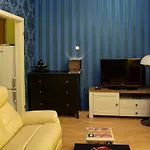 New Broadway Classic Apartments