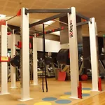 City Center Apartment With Gym & Spa