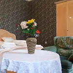 Retro Apartment