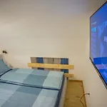 Cosy Flat In The Dob Street - Sapphire