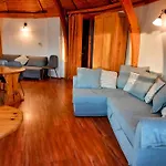 Kupolavilla-Apartment-Event House By The Danube River-Buda