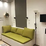 Amelie Apartment By Nw