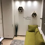 Amelie Apartment By Nw