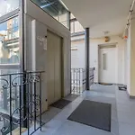 Modern Penthouse Private Terrace Jacuzzi