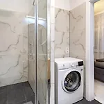 Luxurious Apartment In The Heart Of Budapest