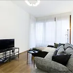 Kazinczy 3 Jewish Hq Bedroom + Living With Balcony