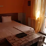 Attila hotel y restaurante