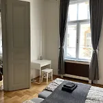 Beautiful 3 Bedroom Apartment In 7Th District