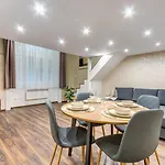 Mega Deal - Elegance - No Deposit Needed