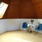 Quiet Room In Budapest Near Airport With Free Parking