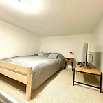 Csengery Apartment