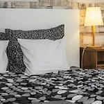 3 Room Apartment In The Beautiful Street